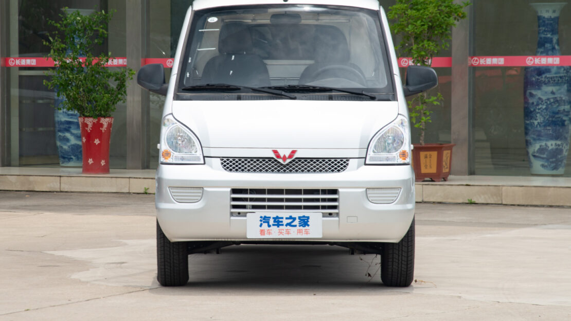 Wuling Glory Cargo EV full