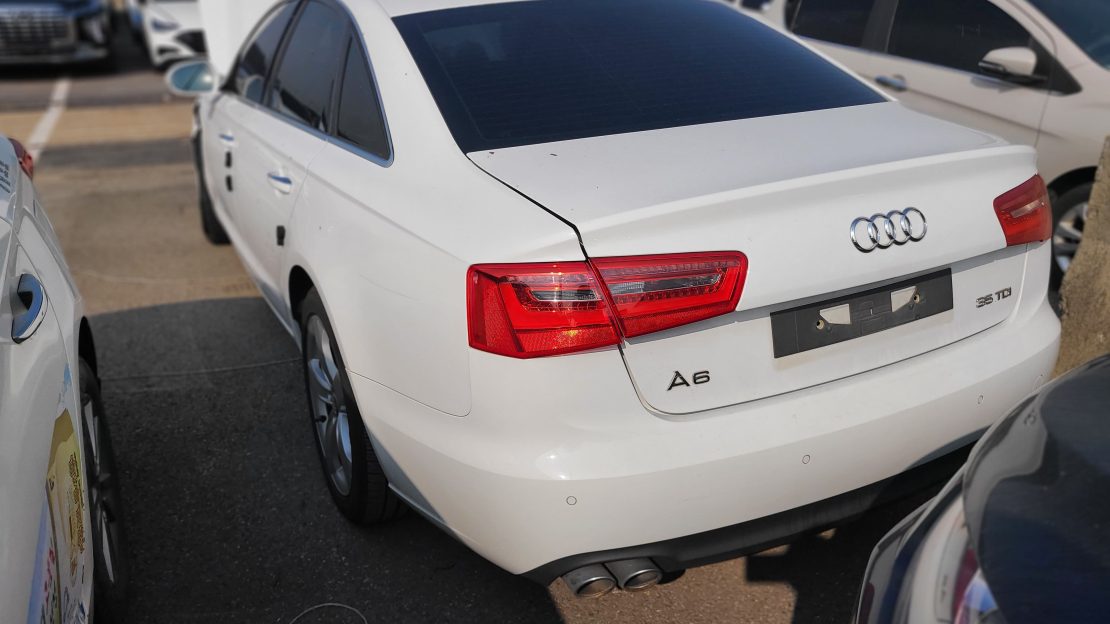 AUDI A6 full