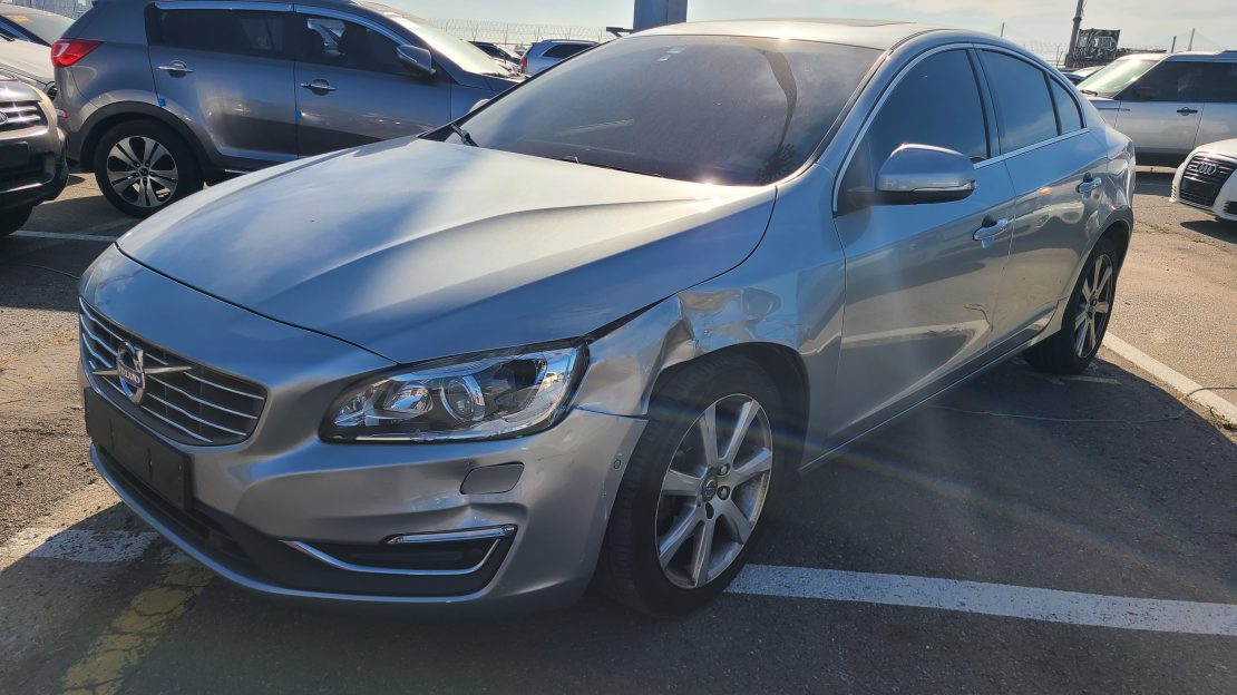 VOLVO S60 2016 full