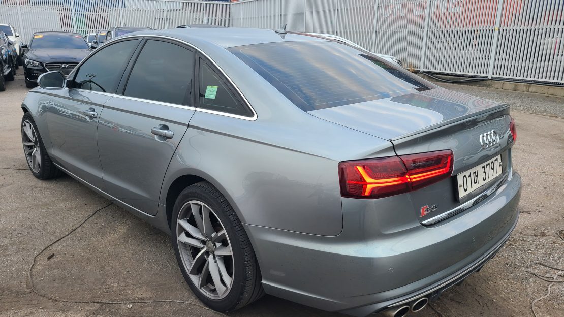 AUDI A6 2013 full