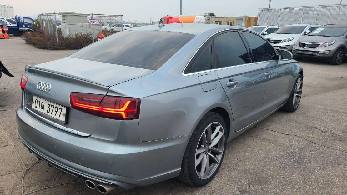 AUDI A6 2013 full