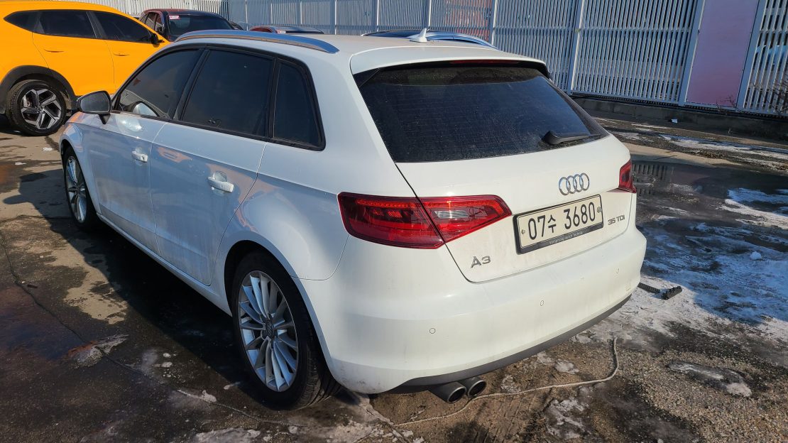 AUDI A3 2016 full