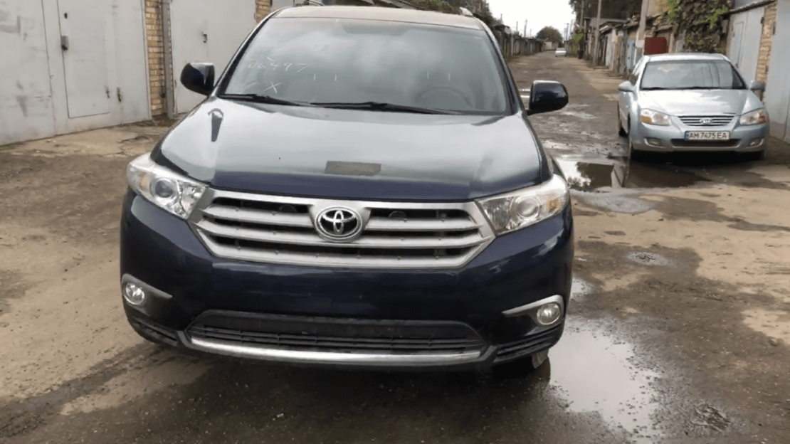 TOYOTA HIGHLANDER 2013 full