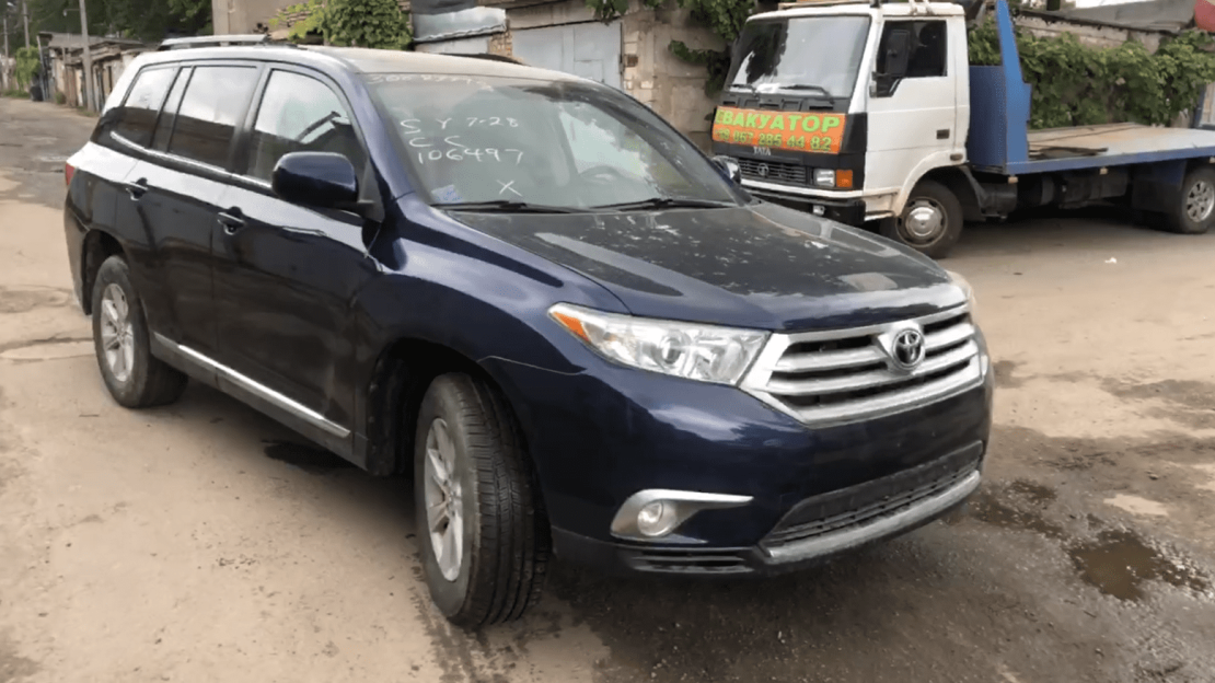 TOYOTA HIGHLANDER 2013 full