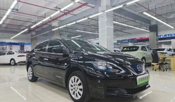 Nissan Sylphy Pure full