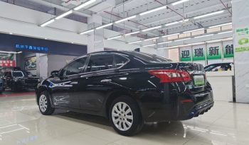 Nissan Sylphy Pure full