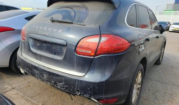 Porsche Cayenne full