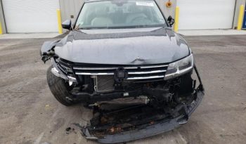 VOLKSWAGEN TIGUAN SE 2019 full