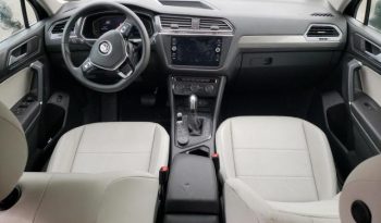 VOLKSWAGEN TIGUAN SE 2019 full