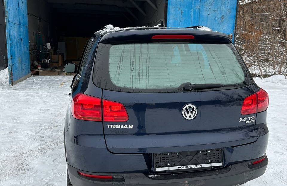 Volkswagen Tiguan full