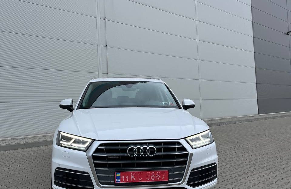 Audi Q5 full